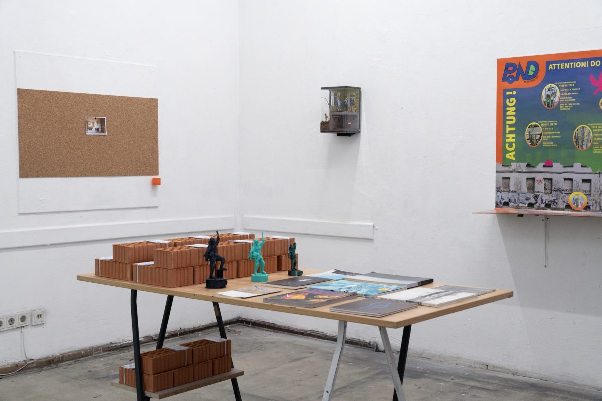 Studio 22_02