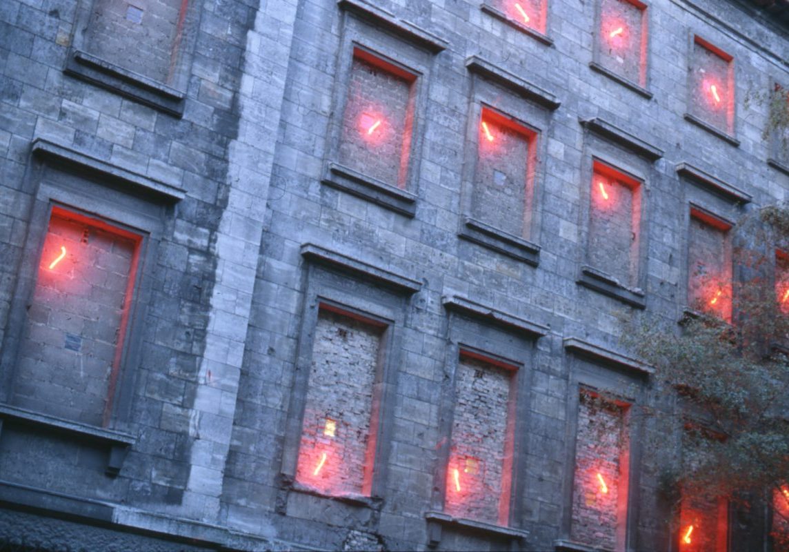 ABWESENHEIT, 1992