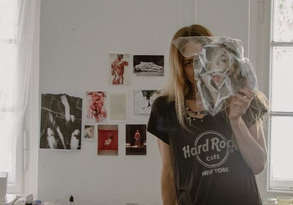 Q2/ashleig/interview/banner